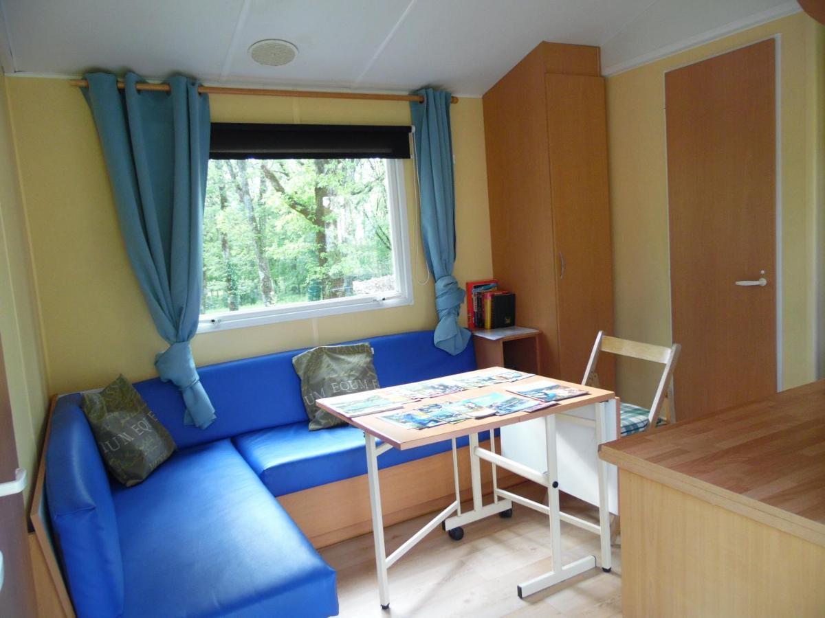 Camping Les Paillotes Payrac Exterior foto